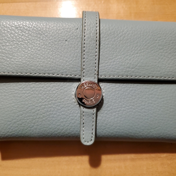 Hermes Handbags - Hermes Paris leather wallet NWOT light grey